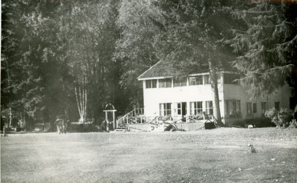 scan image of clubhouse in 1967