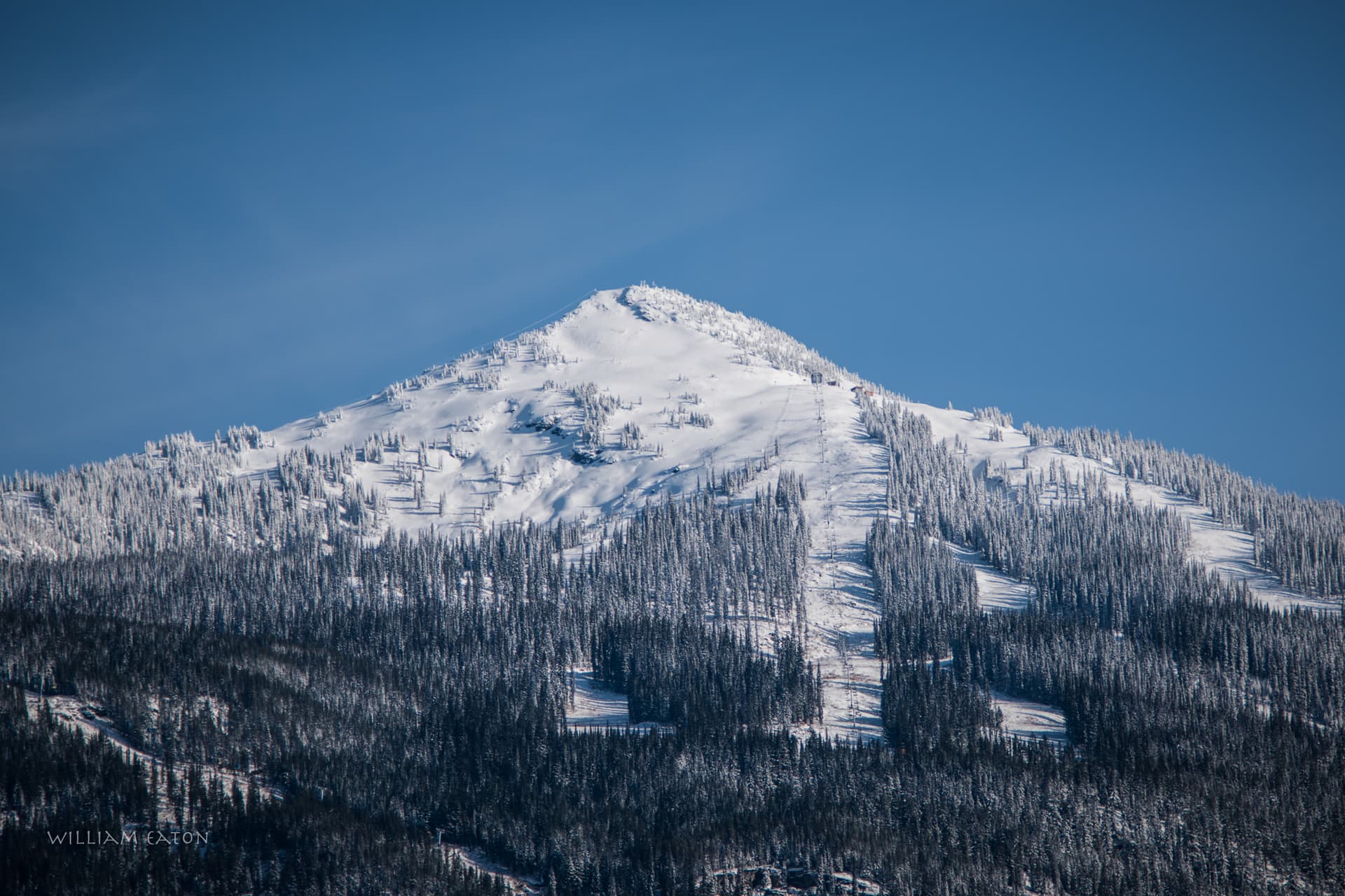 mountain resort chair lift