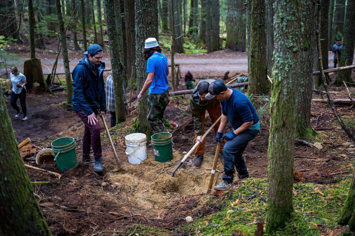 Thanksgiving Back Revelstoke Cycling Association Dig Day
