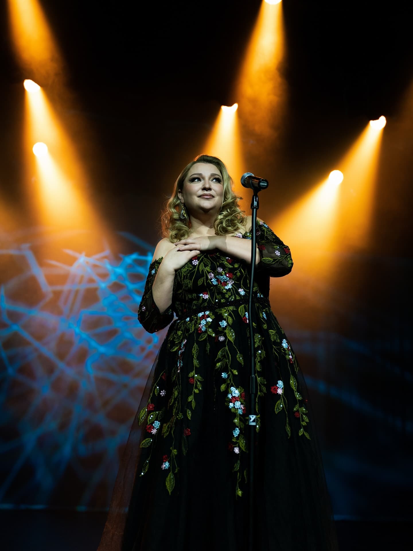 This is Adele - A Tribute to Adele - 02-11-26