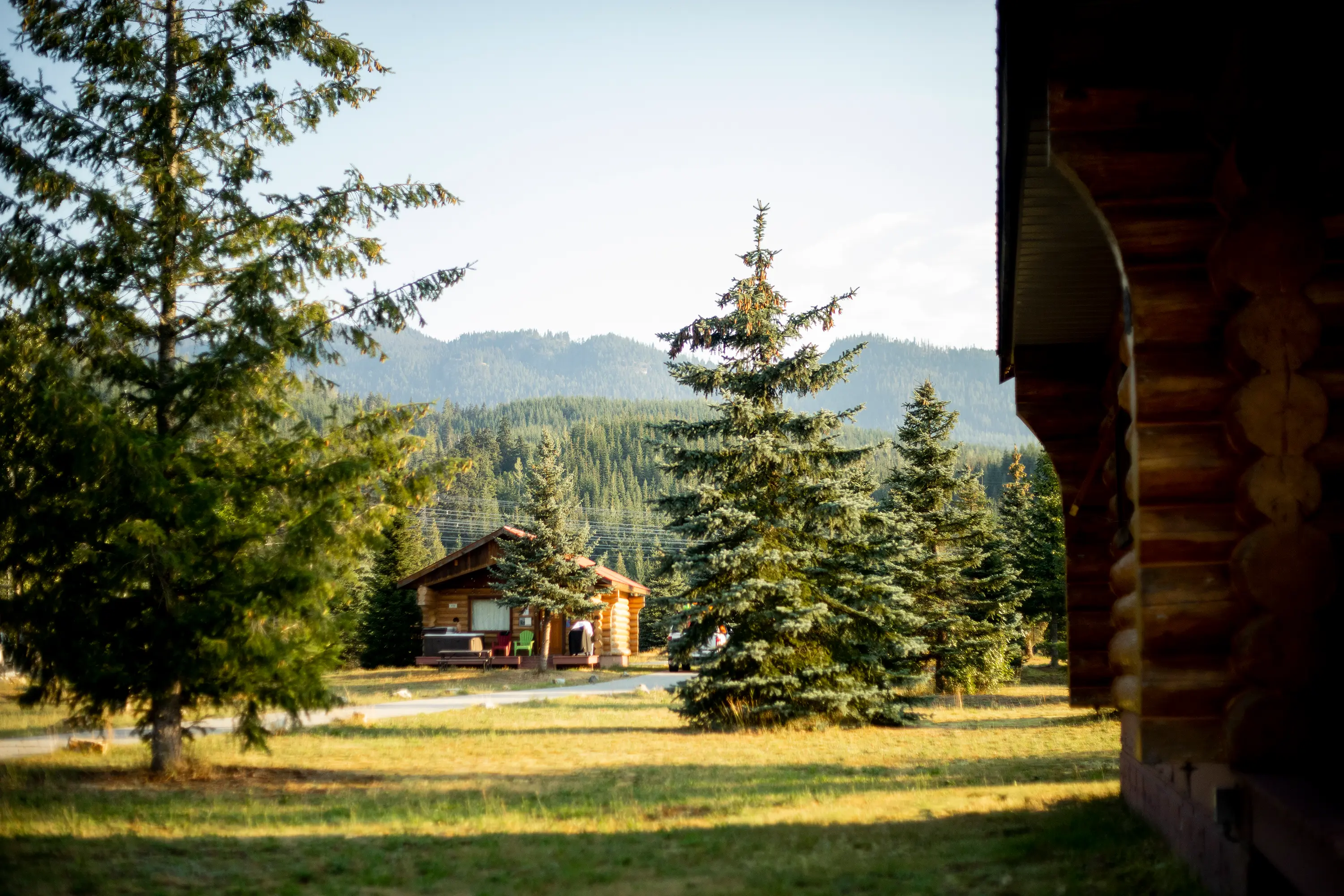 Tourism Revelstoke Guides