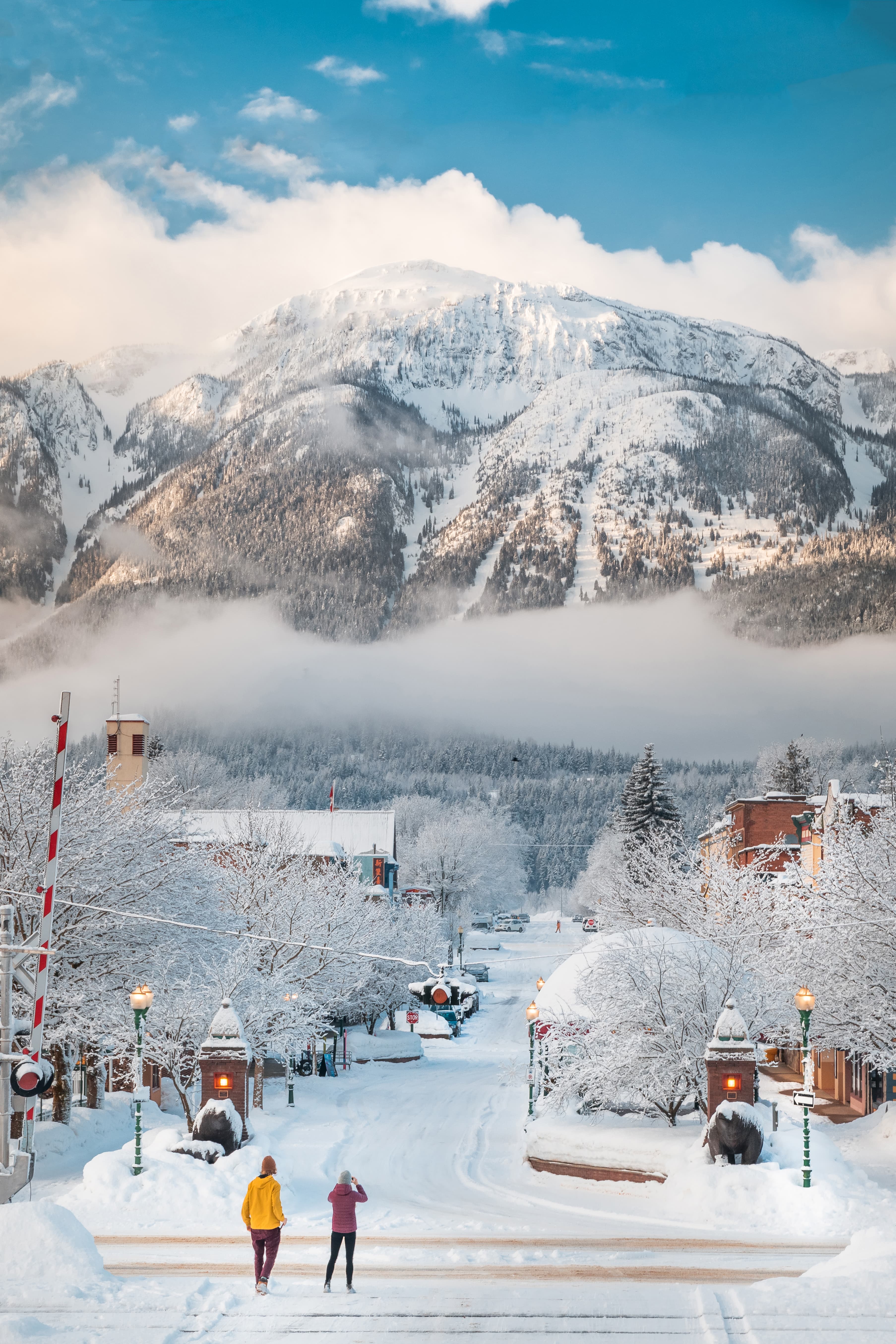 Tourism Revelstoke Guides