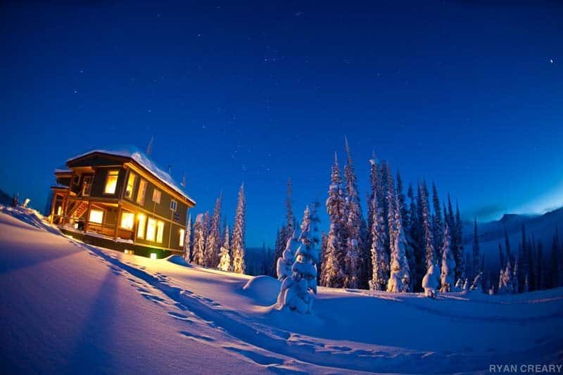 ski-winter-backcountry-lodge