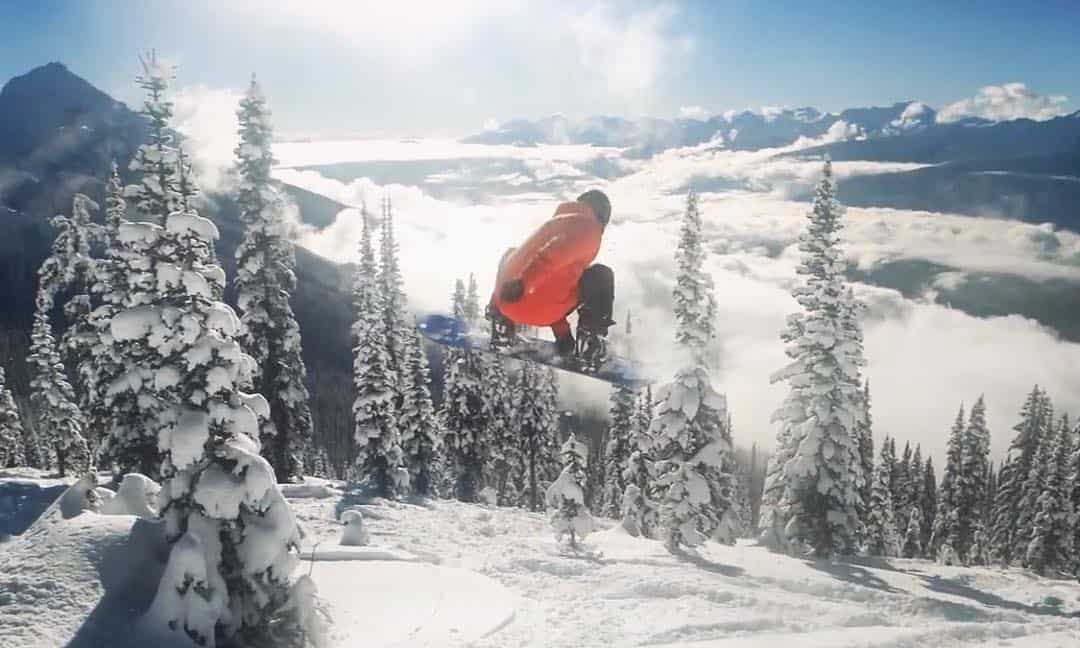 revelstoke-skiing-chair-resort