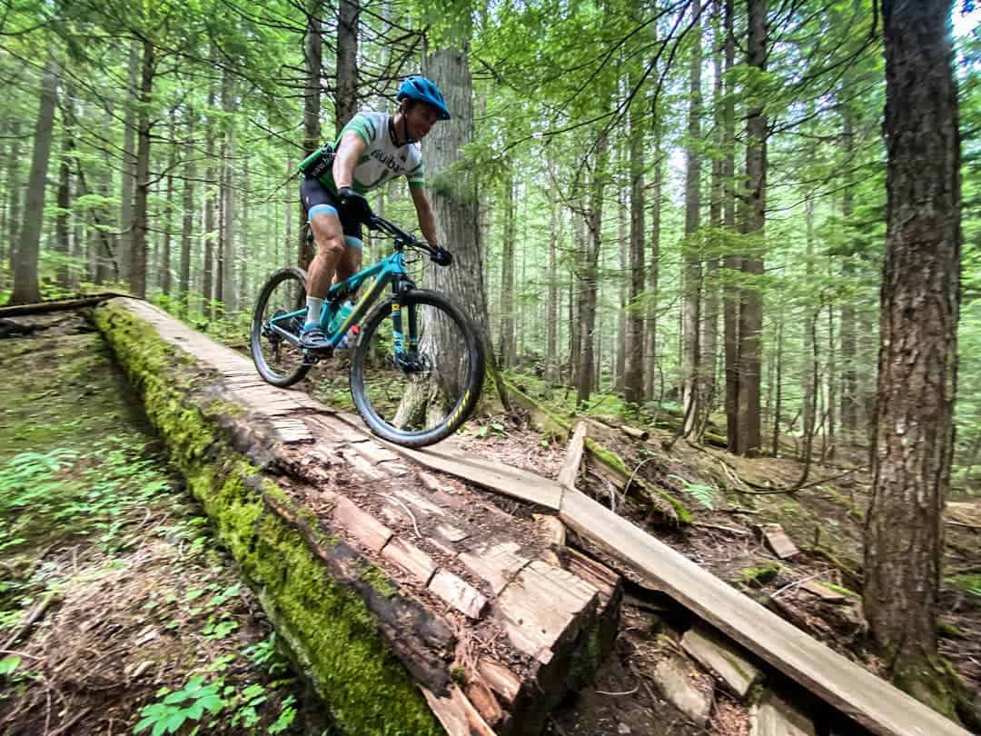 Riding at Mount Macpherson. Photo: @warnke.chris